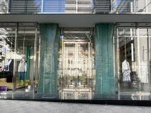 オフィスビル出入口