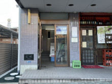 オフィスビル出入口