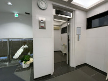 エレベーター(1基)