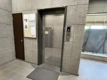 エレベーター(1基)