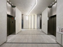 エレベーター(4基)