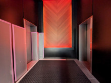 エレベーター(2基)