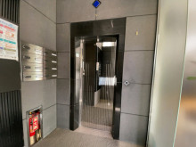 エレベーター(1基)