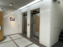 エレベーター(2基)