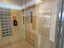 エレベーター(1基)