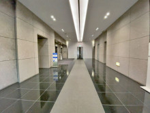 エントランスホール