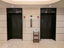 エレベーター(2基)