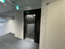 エレベーター(1基)