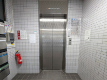 エレベーター(1基)