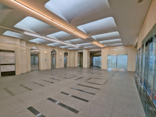 エントランスホール