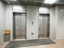 エレベーター(2基)