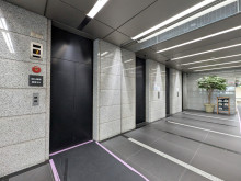 エレベーター(4基)