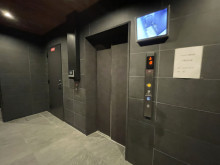 エレベーター(1基)