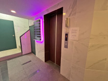 エレベーター(1基)