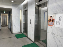 エレベーター(2基)