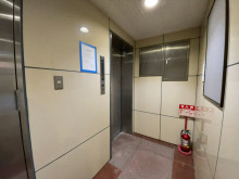 エレベーター(1基)