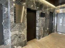 エレベーター(1基)