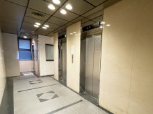 エレベーター(2基)