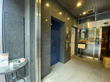 エレベーター(1基)