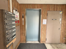 エレベーター(1基)