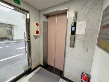 エレベーター(1基)