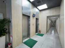 エレベーター(2基)