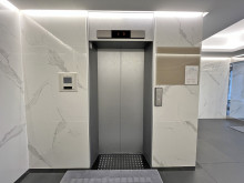 エレベーター(1基)