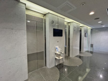 エレベーター(4基)