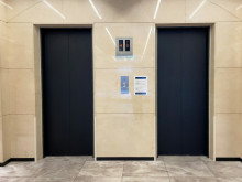 エレベーター(2基)