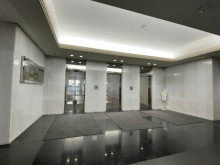 エレベーター(3基)