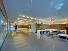 エントランスホール