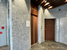 エレベーター(1基)