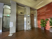 エレベーター(2基)