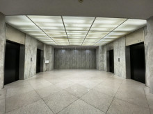 エレベーター(4基)