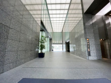 エントランスホール