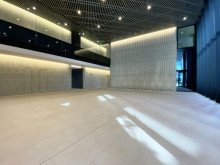 エントランスホール