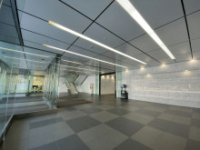 エントランスホール