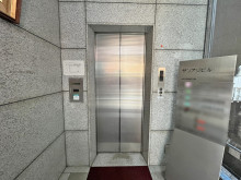 エレベーター(1基)