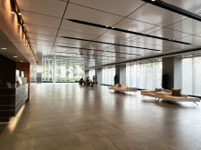 エントランスホール