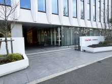 オフィスビルゲート