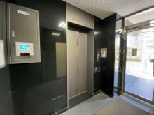 エレベーター(1基)