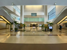 エントランスホール