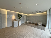 エントランスホール