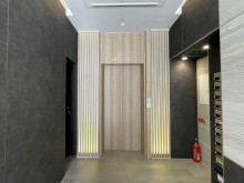 エレベーター(1基)