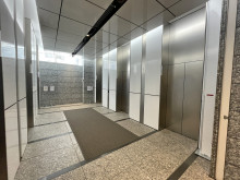 エレベーターホール