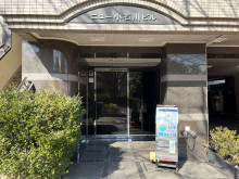 オフィスビル出入口