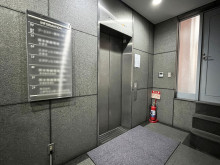 エレベーター(1基)