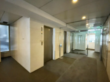 エレベーター(2基)