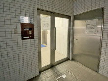 エレベーターホール出