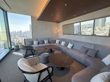 プレミアムラウンジ